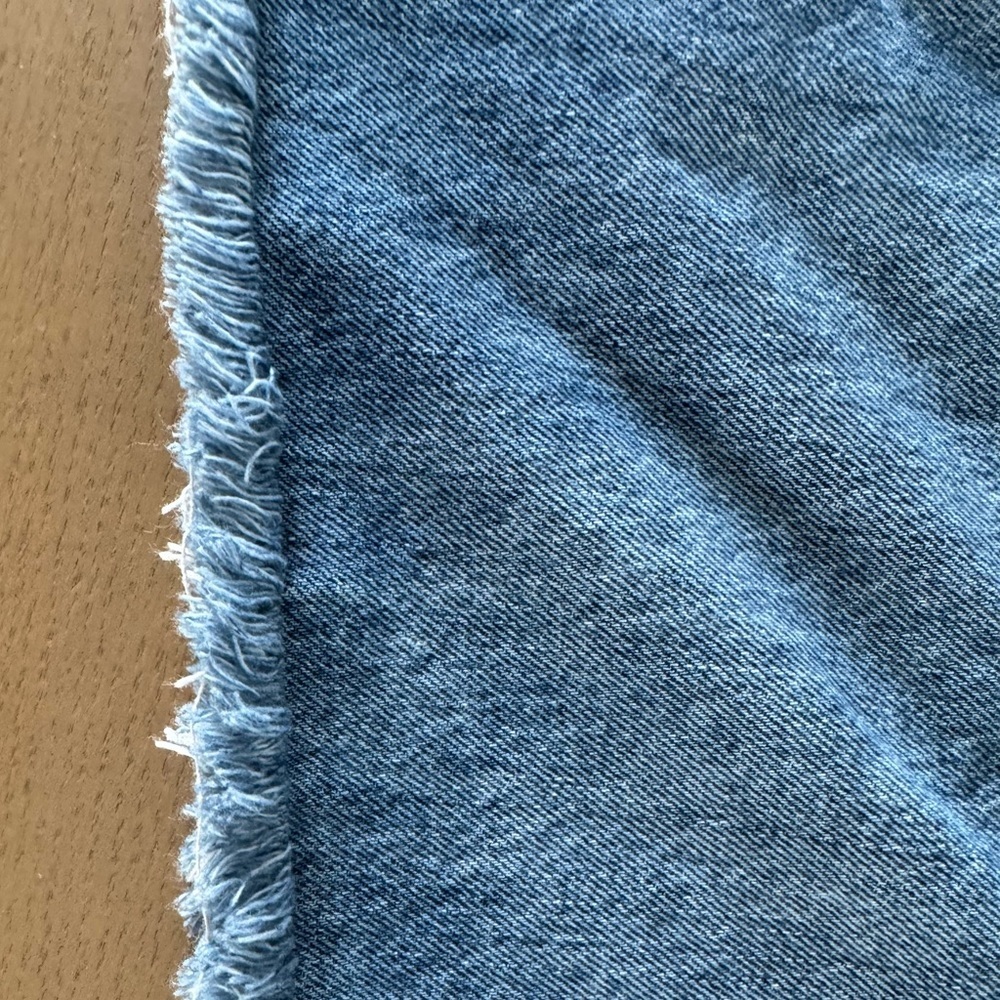 Madewell Denim A-Line Raw Hem Miniskirt in Lakeline Wash Size 31 - Picture 3 of 13
